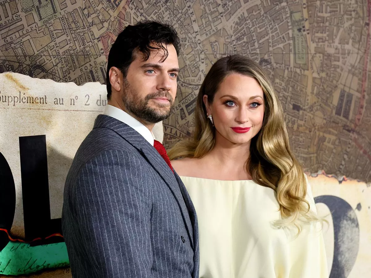 Who is Henry Cavill Dating?